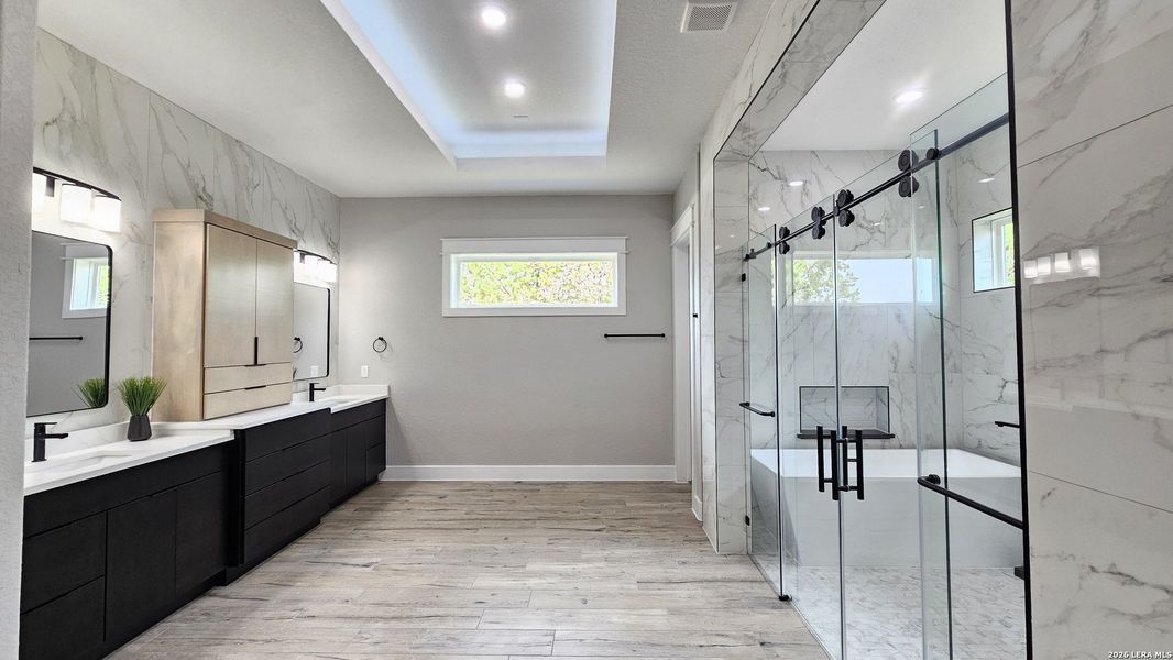 Furnished interior view inside a new home in , New Braunfels (Image 11).