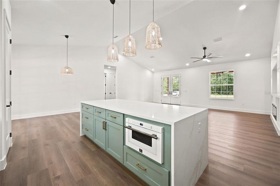 Furnished interior view inside a new home in , Dunnellon (Image 6).