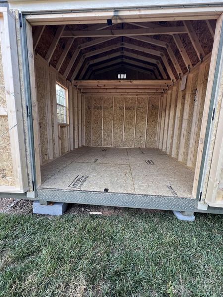 Image 33 of a home in . Image 33 of a home in .