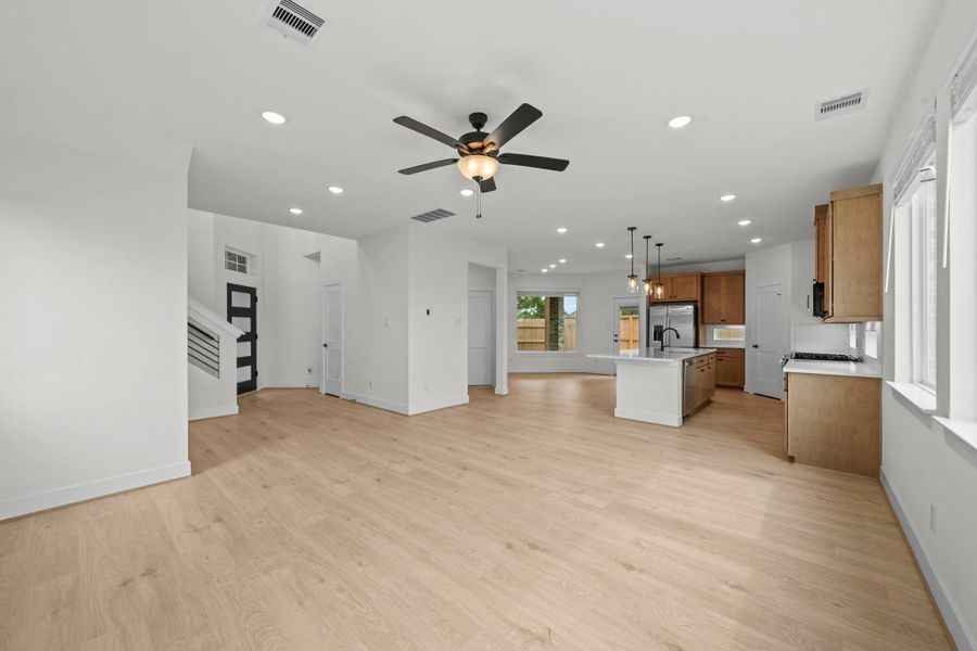 Spacious, unfurnished interior of a new home in , Katy (Image 19). Spacious, unfurnished interior of a new home in , Katy (Image 19).