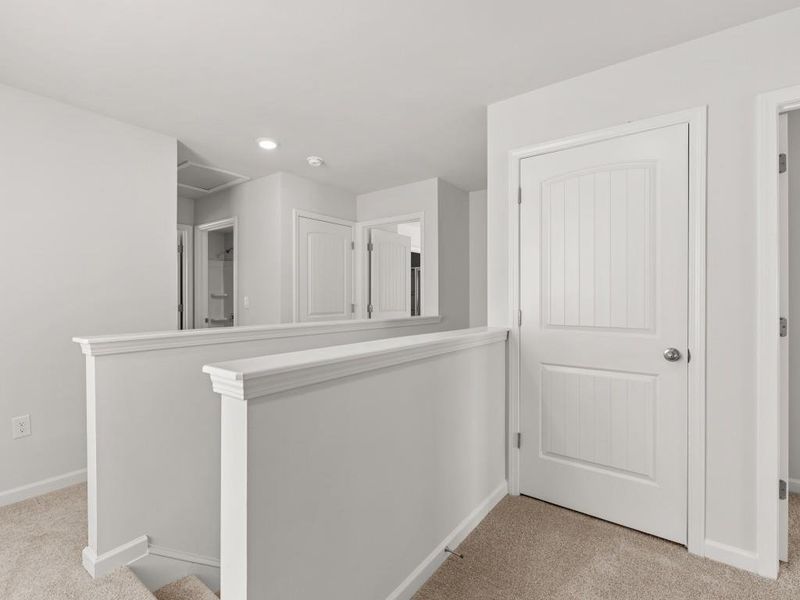 Image 80 of a home in Rolling Meadows.