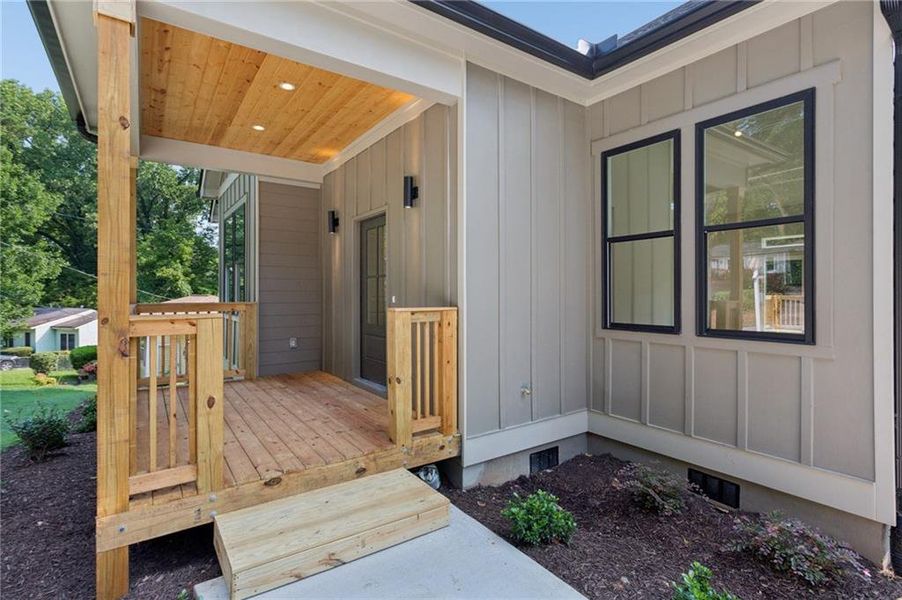 Exterior details and patio area of a home in , Atlanta (Image 4).