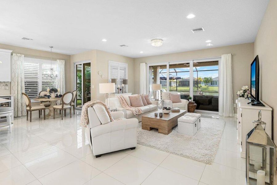 015-11909SouthwestCoralCoveParkway-PortS