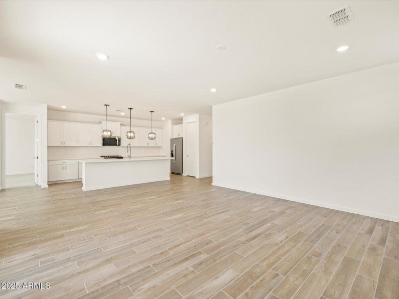 40-1W0A6907 40-1W0A6907