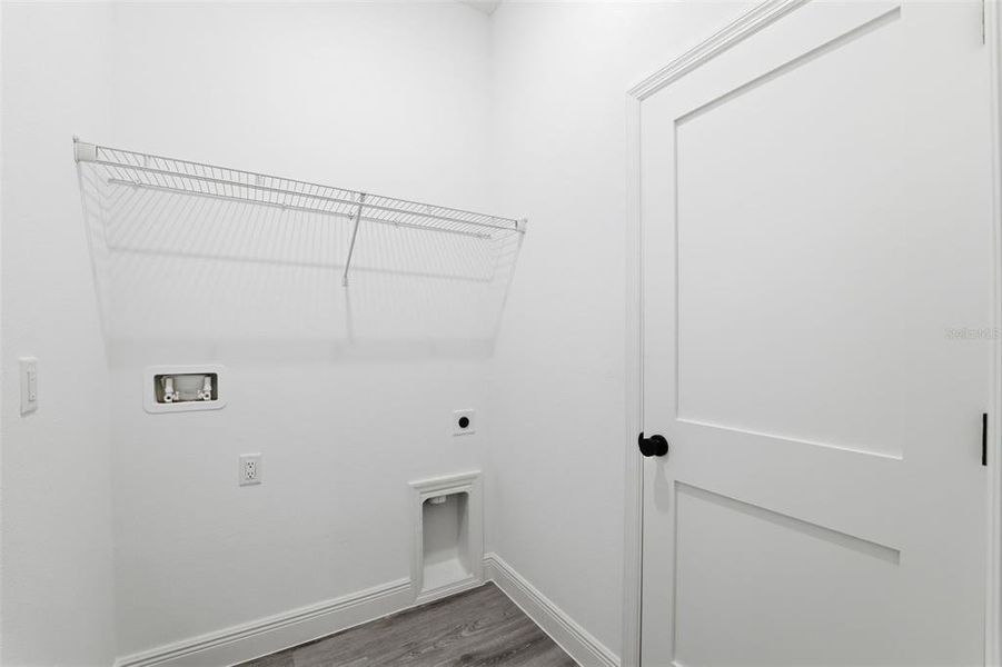 Spacious, unfurnished interior of a new home in , Ocala (Image 26).