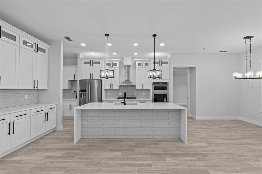 Furnished interior view inside a new home in , Winter Haven (Image 14).