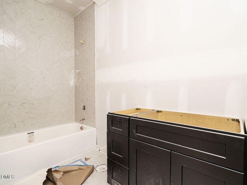 029-1280x960-bathroom