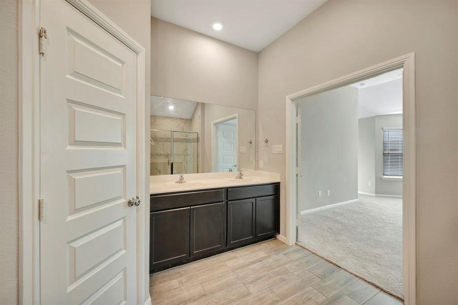 Furnished interior view inside a new home in Woodstone, Providence Village (Image 4). Furnished interior view inside a new home in Woodstone, Providence Village (Image 4).