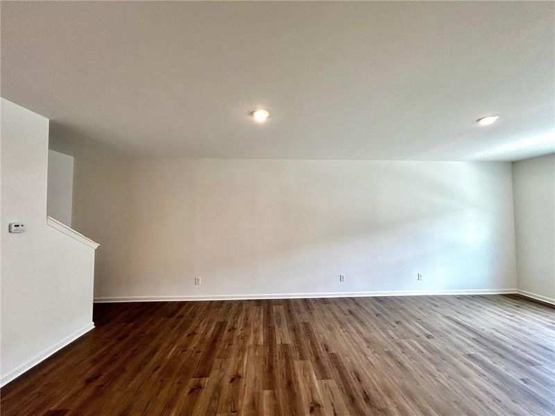 Spacious, unfurnished interior of a new home in Shoals Crossing, Conyers (Image 13). Spacious, unfurnished interior of a new home in Shoals Crossing, Conyers (Image 13).