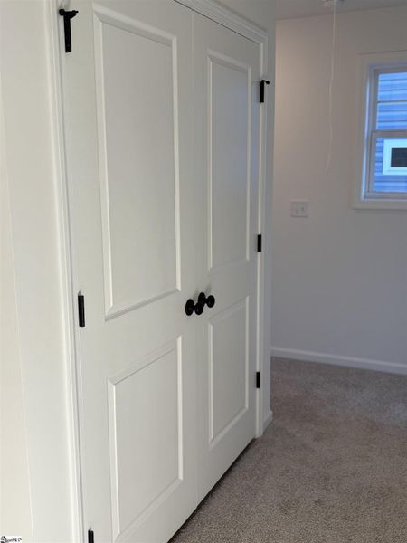 Spacious, unfurnished interior of a new home in Hazelwood, Boiling Springs (Image 11).