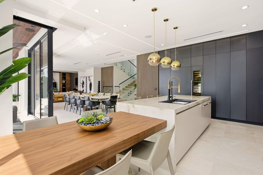 Expansive Prep Spaces