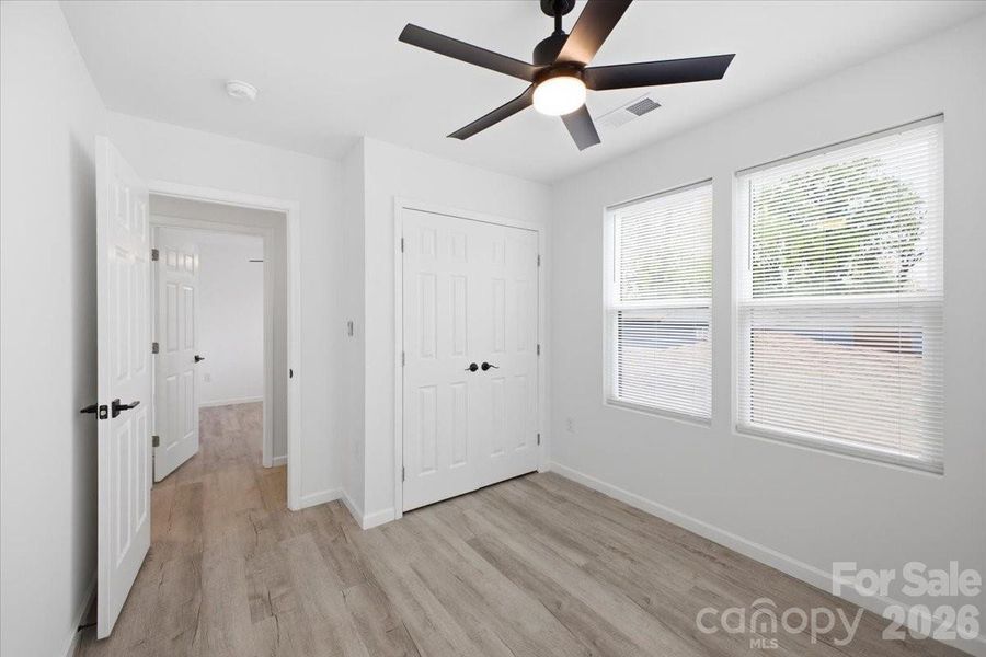 Spacious, unfurnished interior of a new home in , Charlotte (Image 15).