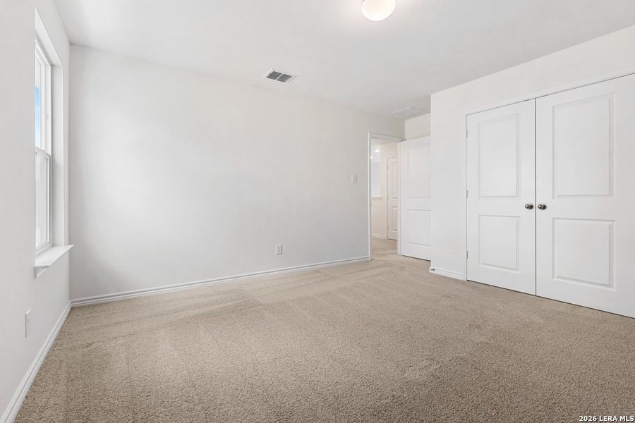 Spacious, unfurnished interior of a new home in The Granary - Heritage Collection, San Antonio (Image 15).