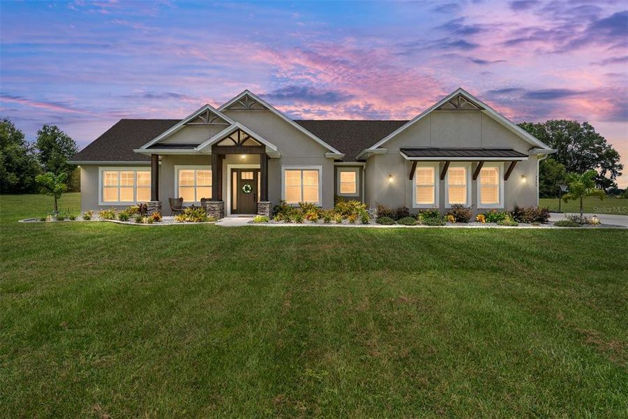 Front exterior of a new home in , Oxford, FL, highlighting curb appeal (Image 19).