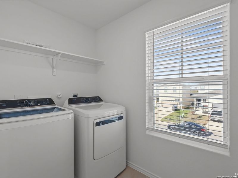 Close-up of interior finishes inside a home in Applewhite Meadows, San Antonio (Image 18).