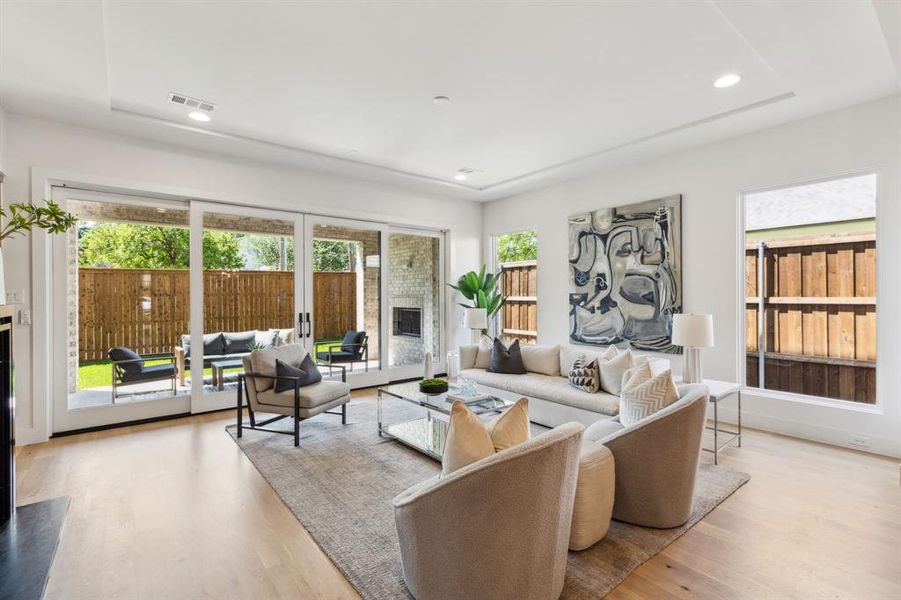 Furnished interior view inside a new home in , Dallas (Image 32). Furnished interior view inside a new home in , Dallas (Image 32).