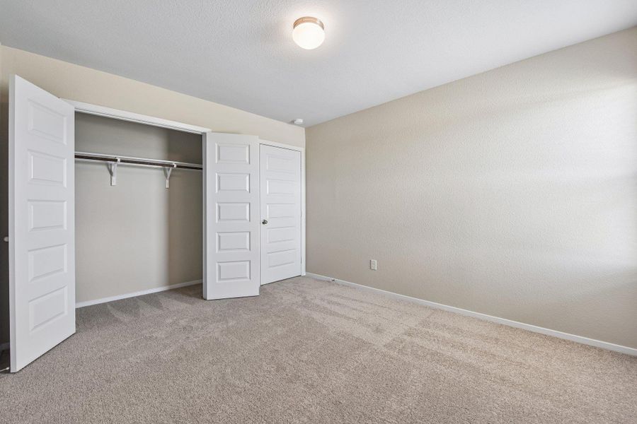 Spacious, unfurnished interior of a new home in Edgebrooke, Pflugerville (Image 29).