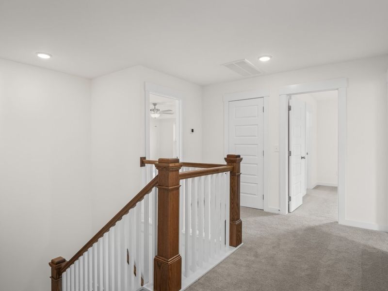 Spacious, unfurnished interior of a new home in Benders Cove, Mount Juliet (Image 35).