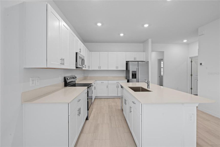 Furnished interior view inside a new home in Angeline, Land O' Lakes (Image 6).