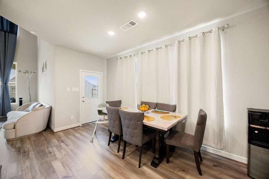 Furnished interior view inside a new home in Sunterra 60ft, Katy (Image 13).