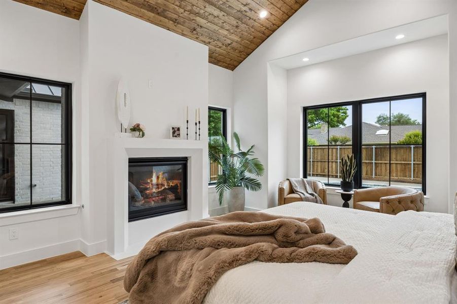 Furnished interior view inside a new home in , Dallas (Image 17).