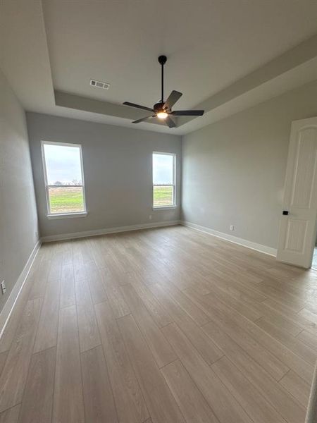 Spacious, unfurnished interior of a new home in Fannin Ranch, Leonard (Image 10). Spacious, unfurnished interior of a new home in Fannin Ranch, Leonard (Image 10).