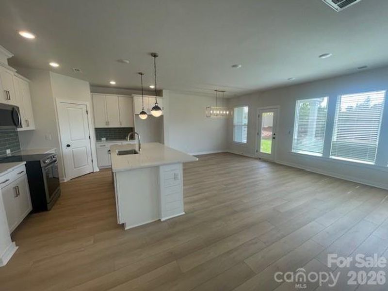 Spacious, unfurnished interior of a new home in Westview Towns, Waxhaw (Image 16). Spacious, unfurnished interior of a new home in Westview Towns, Waxhaw (Image 16).