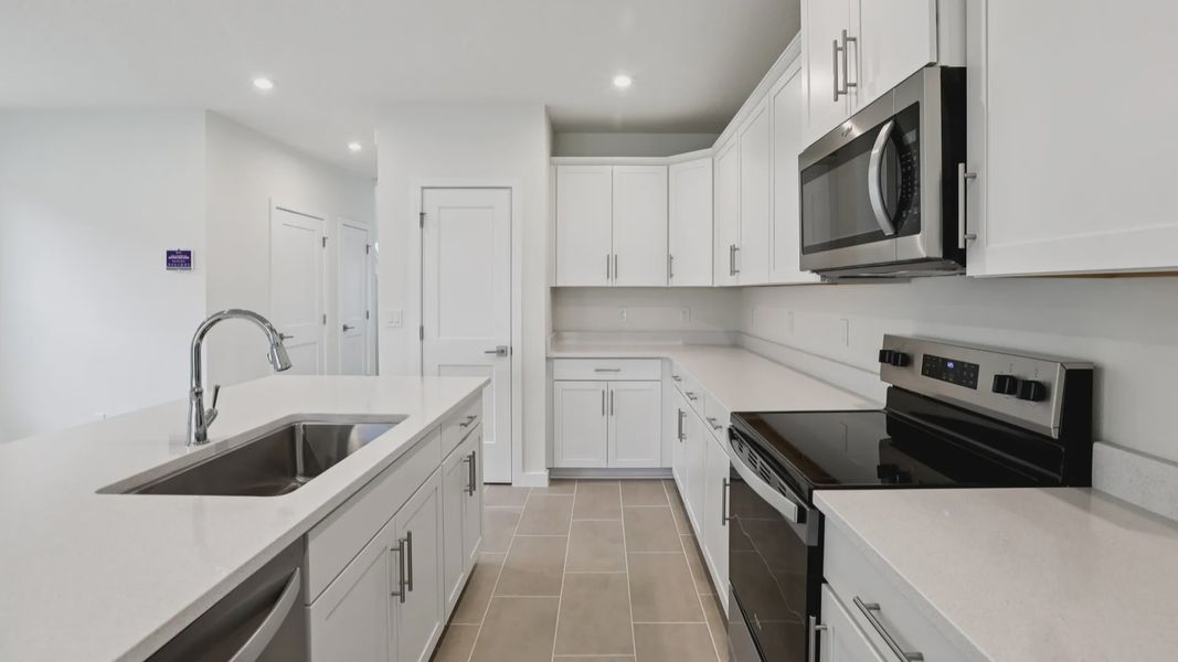 Naples Kitchen at Grasslands West in Lakeland FL