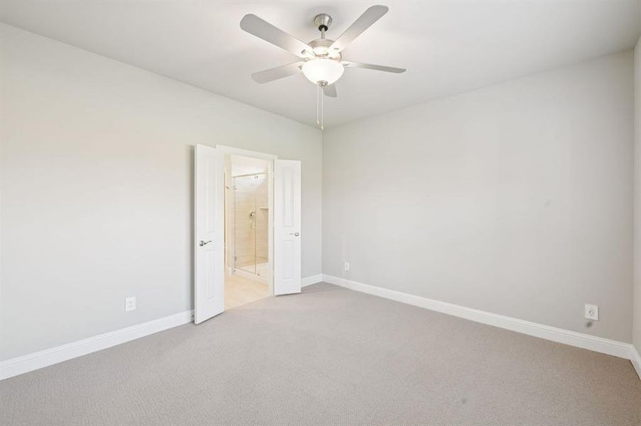 Photo is not of the actual home, but is an inspirational photo of builder’s model home and may depict options, furnishings, and/or decorator features that are not included.