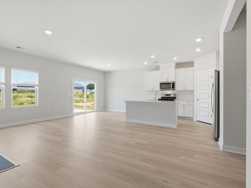 Spacious, unfurnished interior of a new home in Vickery Station, Woodruff (Image 8). Spacious, unfurnished interior of a new home in Vickery Station, Woodruff (Image 8).