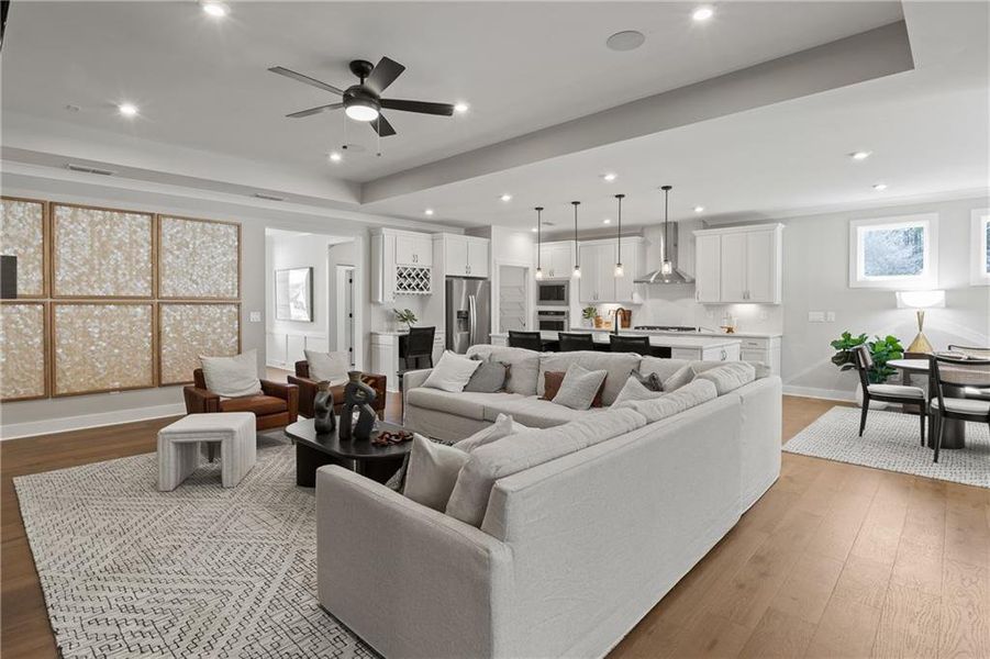 Furnished interior view inside a new home in Sun City Peachtree, Griffin (Image 15). Furnished interior view inside a new home in Sun City Peachtree, Griffin (Image 15).