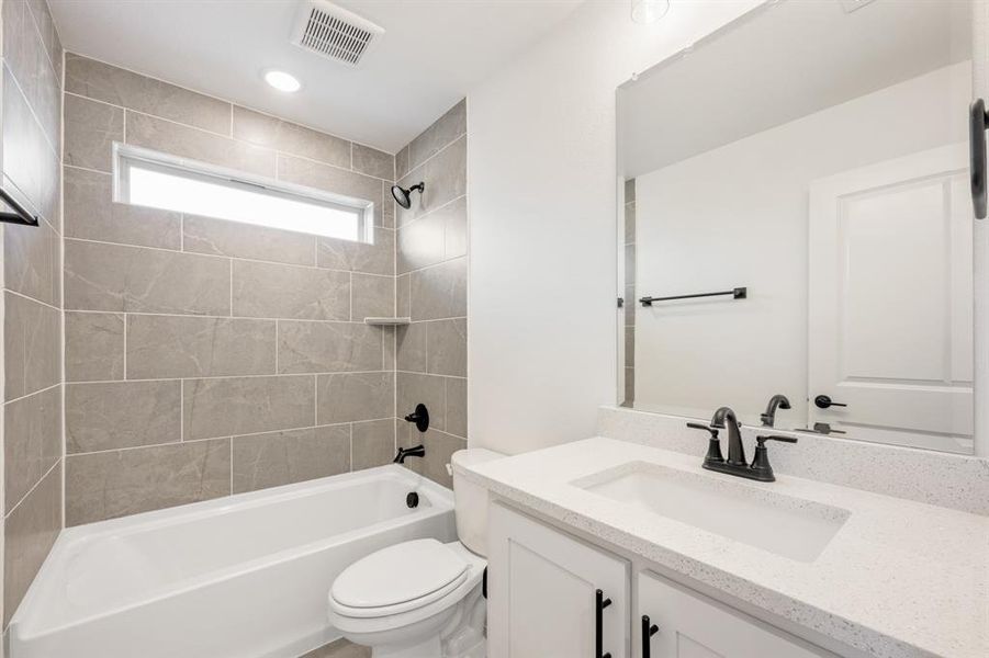 Furnished interior view inside a new home in Willow Wood Classic 50, McKinney (Image 9).