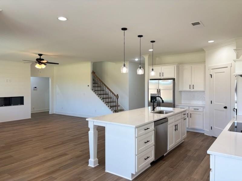 Furnished interior view inside a new home in Magnolia Ridge, Monroe (Image 9).