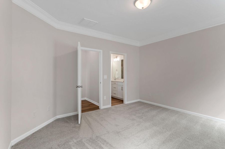 Spacious, unfurnished interior of a new home in East Main Townes, Spartanburg (Image 25). Spacious, unfurnished interior of a new home in East Main Townes, Spartanburg (Image 25).