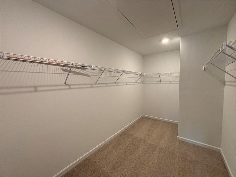 Spacious, unfurnished interior of a new home in Leydenview, Mableton (Image 22).