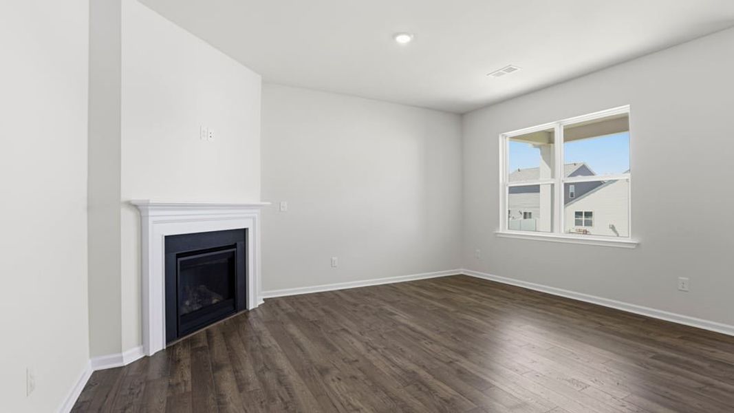 Spacious, unfurnished interior of a new home in Sage Grove, Lyman (Image 21).