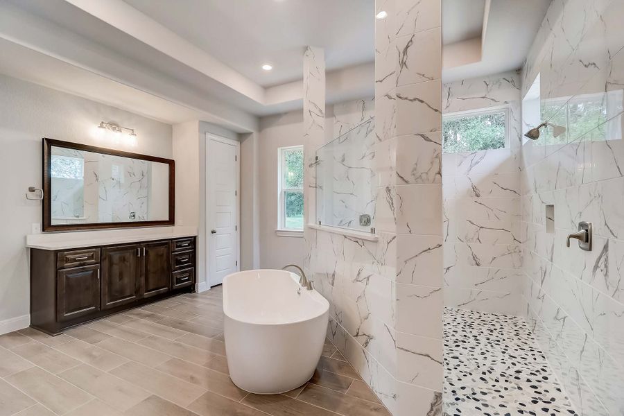 The Fredericksburg - Owner's Bath The Fredericksburg - Owner's Bath