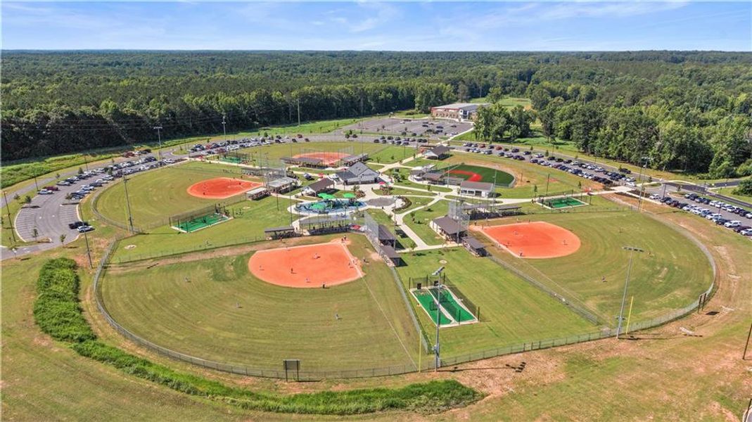 Community amenities in , Madison (Image 16).