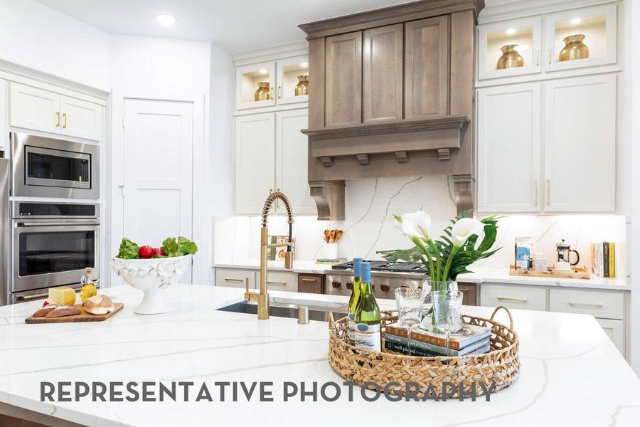 Furnished interior view inside a new home in Cross Creek West, Fulshear (Image 7).