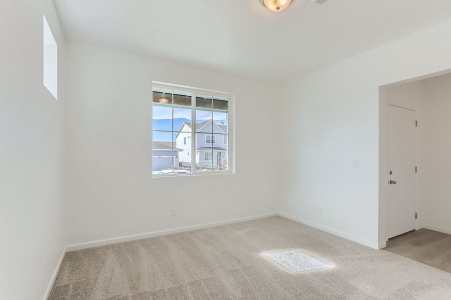 New Home in Strasburg, CO.  - Slide 13