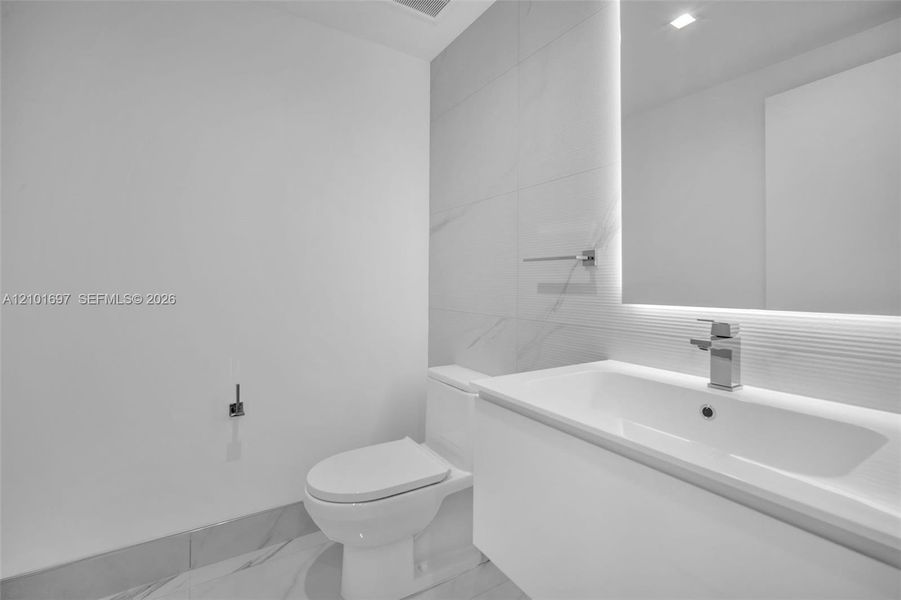Furnished interior view inside a new home in , Hallandale Beach (Image 14).