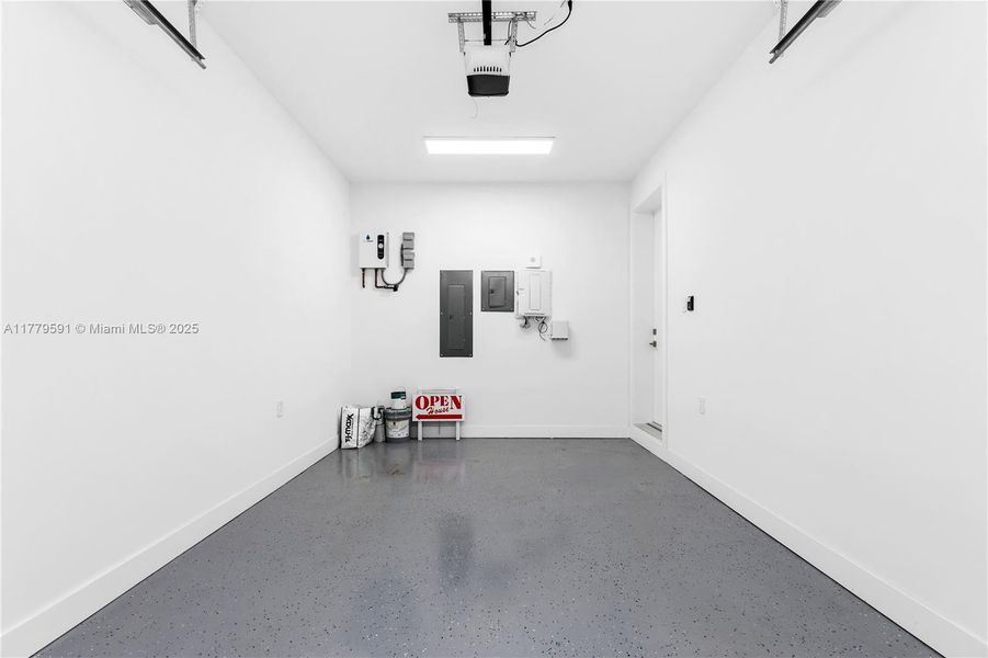 Image 50 of a home in .