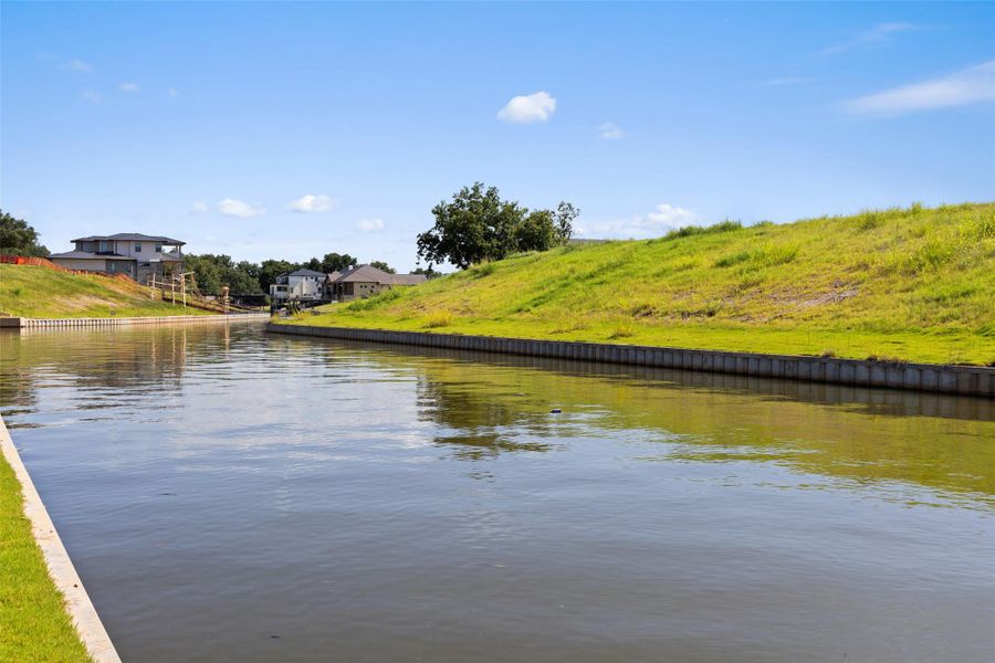 Natural landscape and outdoor views near  in Burnet (Image 21).