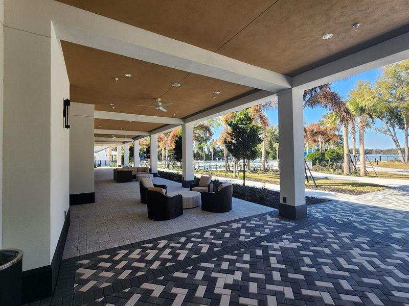 Community amenities in , Tavares (Image 56).