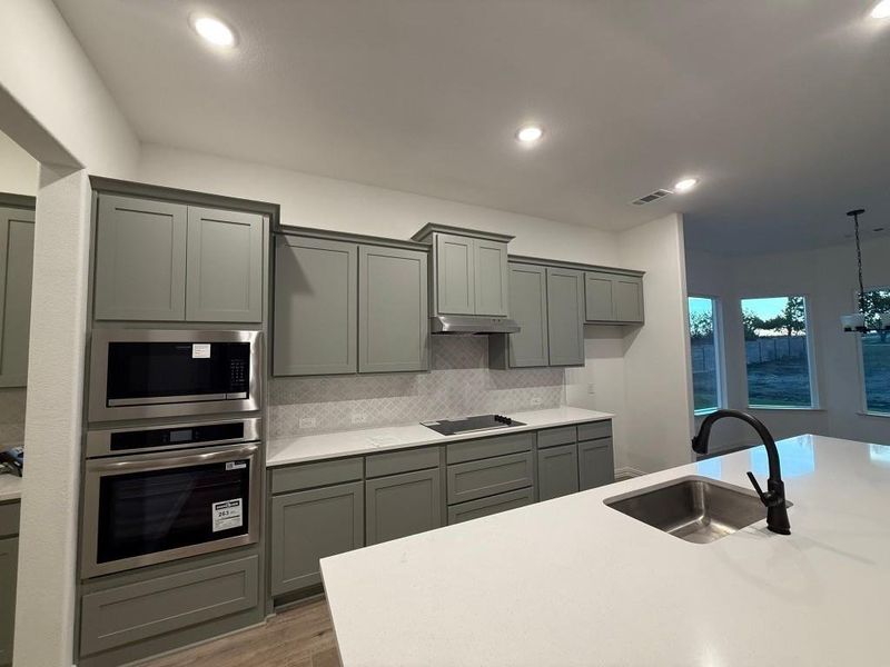 Furnished interior view inside a new home in Parker Heights, Valley View (Image 7). Furnished interior view inside a new home in Parker Heights, Valley View (Image 7).