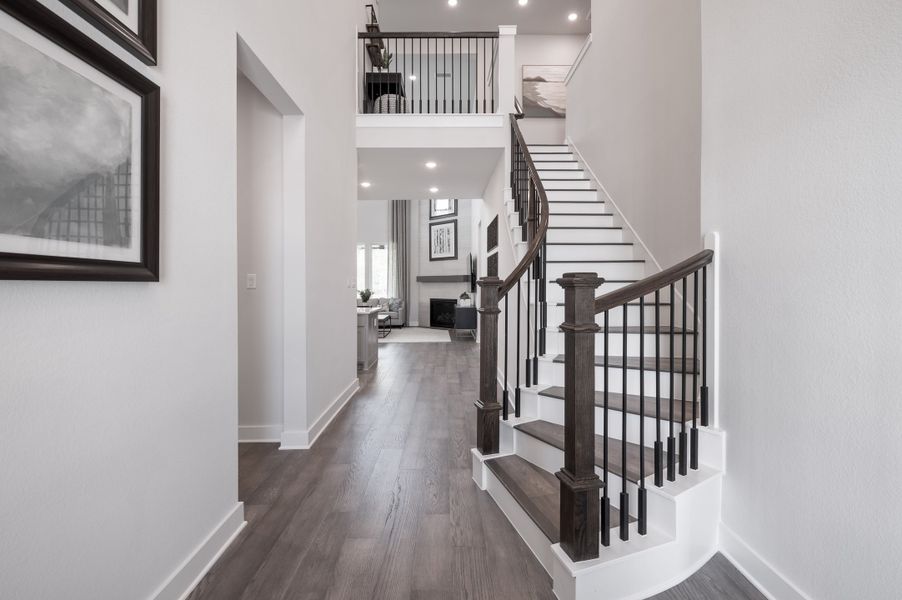 Image 99 representing the Windsor by Tri Pointe Homes in Trillium, Richmond, TX. Image 99 representing the Windsor by Tri Pointe Homes in Trillium, Richmond, TX.