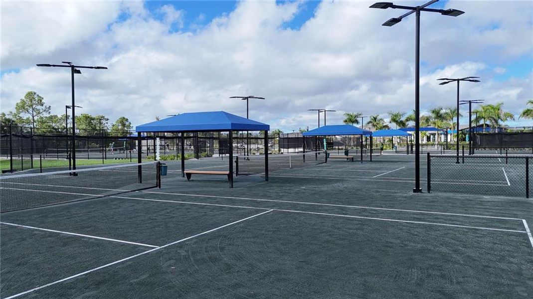 Community amenities in , Venice (Image 30).