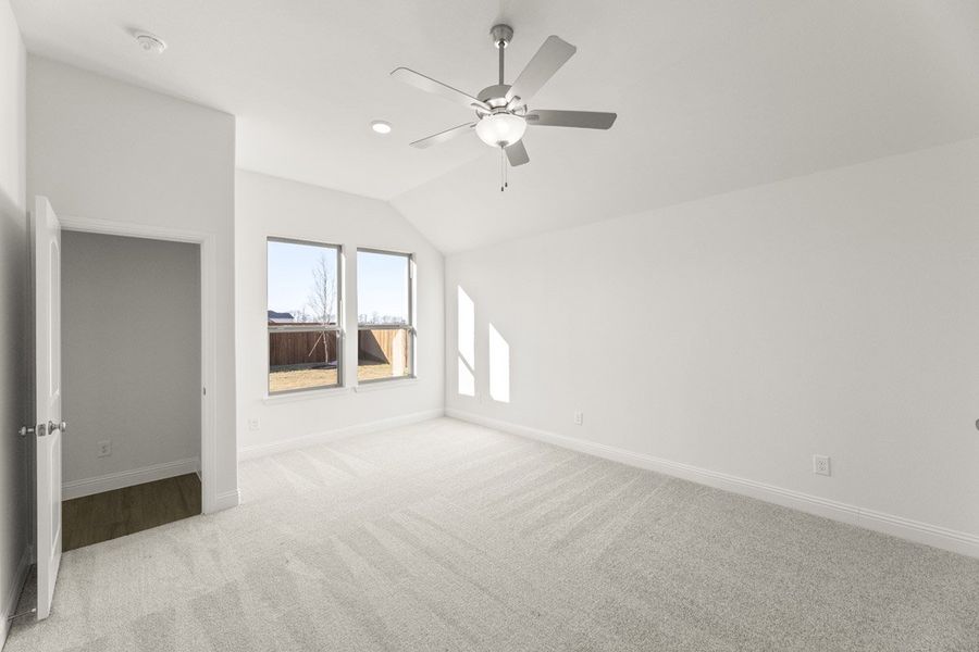 Representative unfurnished interior of a home built from the Grapevine by Pacesetter Homes in River Ranch, Van Alstyne (Image 27). Representative unfurnished interior of a home built from the Grapevine by Pacesetter Homes in River Ranch, Van Alstyne (Image 27).