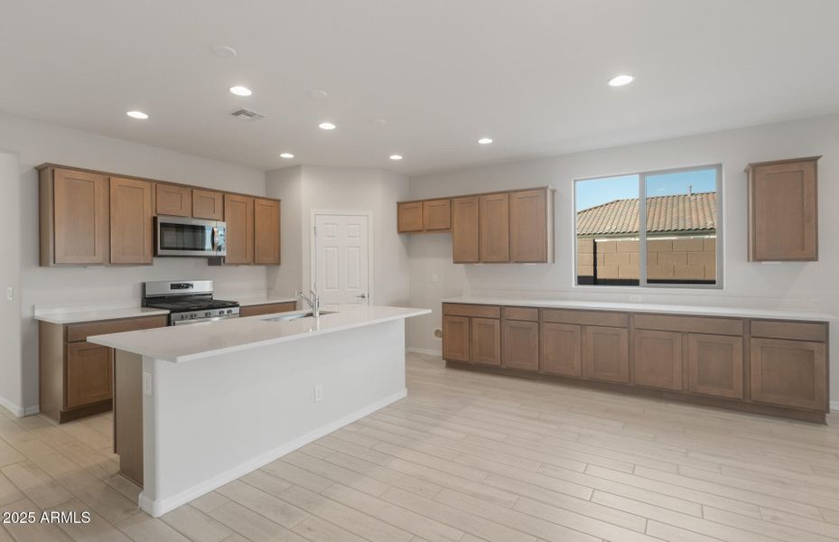 Cafe/Kitchen Cafe/Kitchen