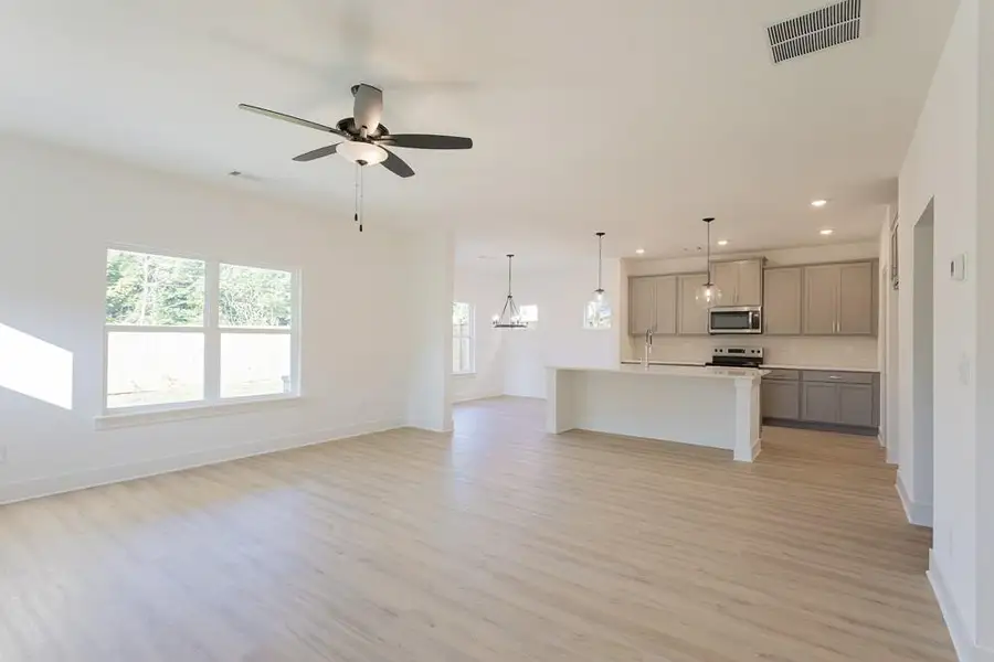 Spacious, unfurnished interior of a new home in , Buford (Image 26).